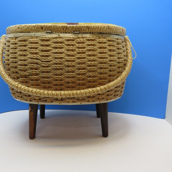 VTG Exclusive Singer MCM Sewing Storage Basket/Stool Woven Plastic Wicker - Picture 8 of 12